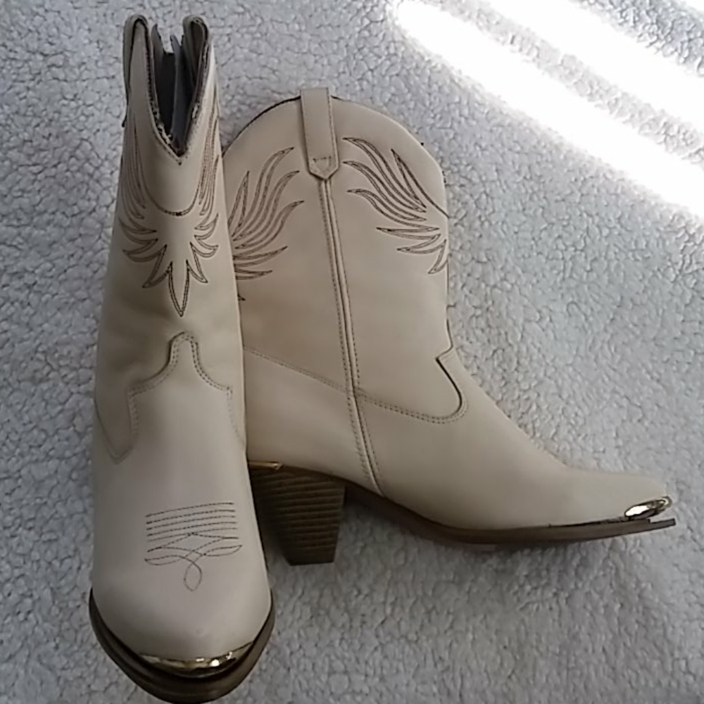 Dingo boots
